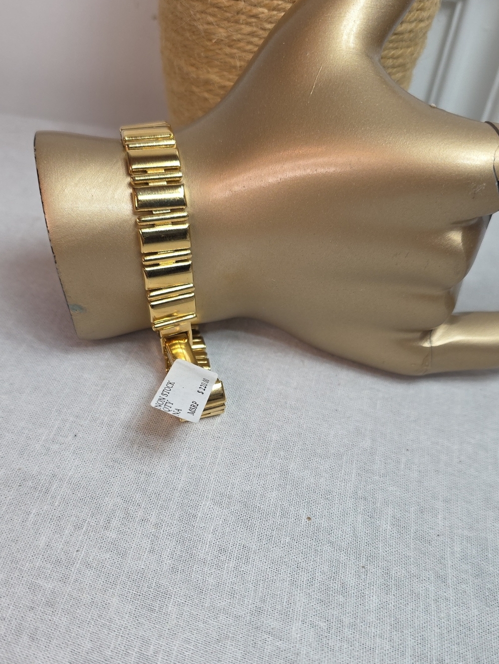 Lauren G Adams Polished Gold Stretch Link Bracelet for Women